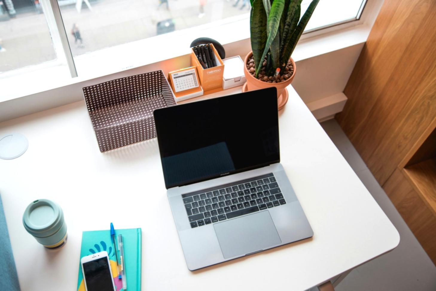 Équipe verqonisaro - Expertise en négociation d'affaires